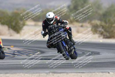 media/Oct-30-2025-Racers Edge (Thu) [[dabbdaf680]]/3-B Group/Session 1 (Turn 5)/